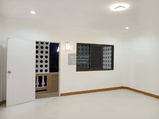 出售 3 卧室 联排别墅 在 Krathum Baen, Samut Sakhon