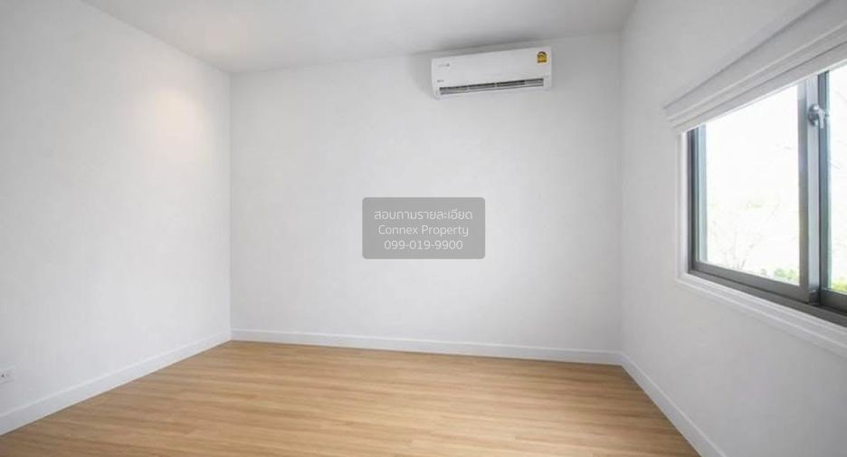 For sale 4 bedrooms house in Mueang Pathum Thani, Pathum Thani