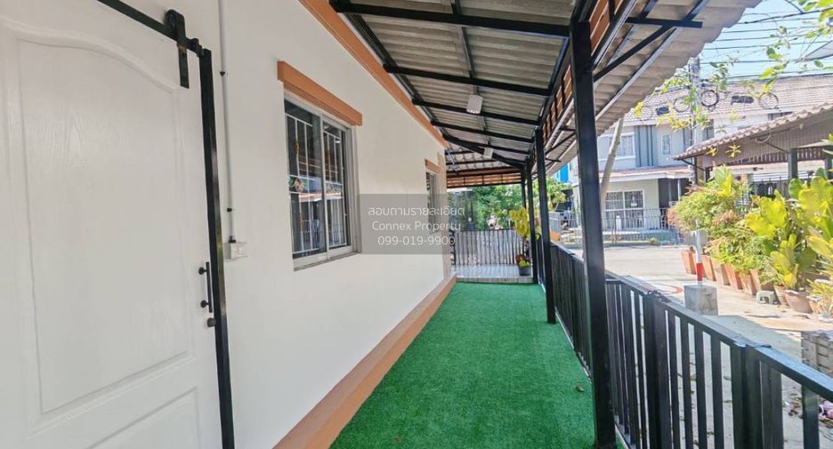 For sale 3 bedrooms townhouse in Bang Phli, Samut Prakan