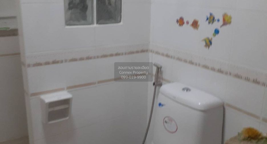 Haus zum Kauf mit 3 Zimmer in Phutthamonthon, Nakhon Pathom
