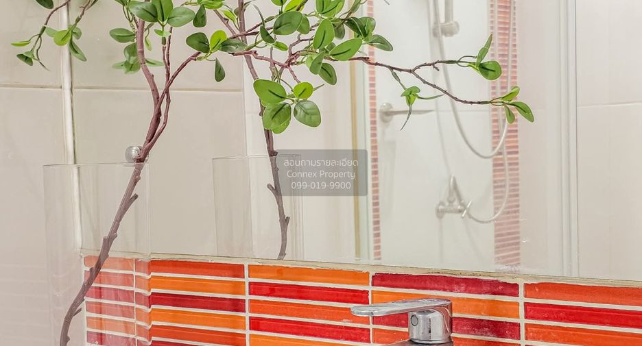 For sale 1 bed condo in Phra Khanong, Bangkok