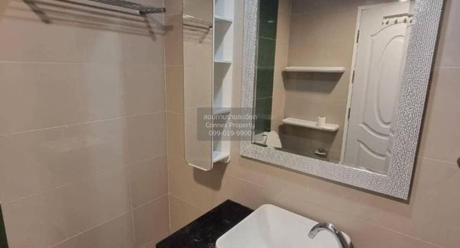 For sale 2 bedrooms condo in Phra Khanong, Bangkok