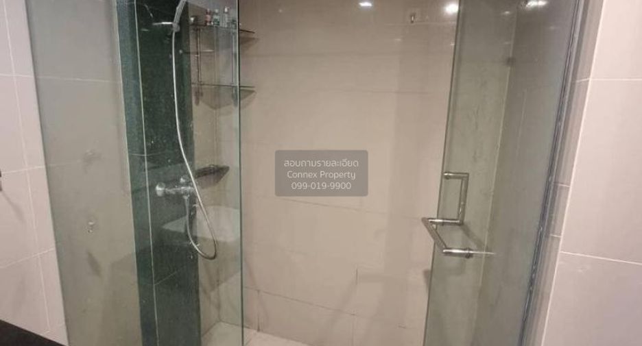 For sale 2 bedrooms condo in Phra Khanong, Bangkok
