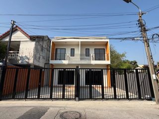 For sale 3 bedrooms house in Mueang Samut Prakan, Samut Prakan