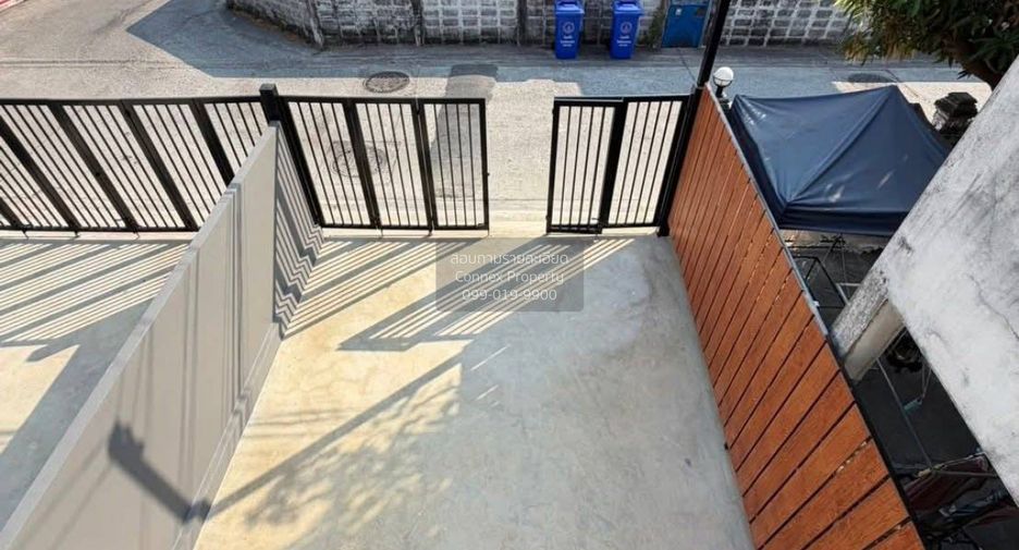 For sale 3 ベッドルーム house in Mueang Samut Prakan, Samut Prakan