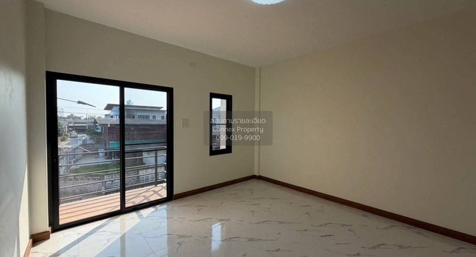For sale 3 ベッドルーム house in Mueang Samut Prakan, Samut Prakan