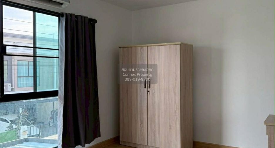 For sale 3 bedrooms townhouse in Bang Phli, Samut Prakan
