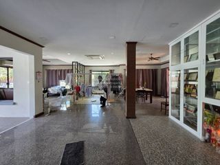 For sale 5 bedrooms house in Taling Chan, Bangkok