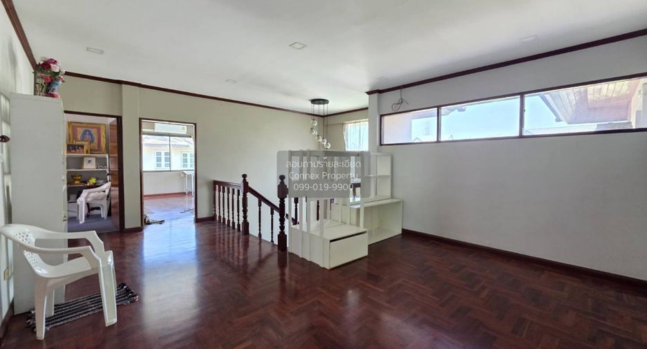 For sale 5 bedrooms house in Taling Chan, Bangkok