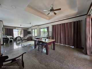 For sale 5 bedrooms house in Taling Chan, Bangkok