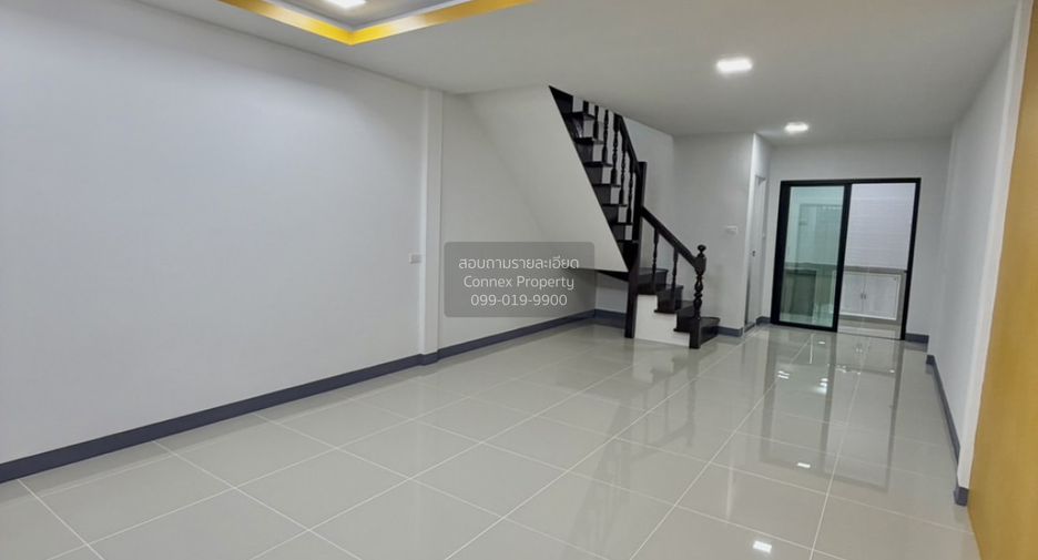 For sale 2 bedrooms townhouse in Pak Kret, Nonthaburi