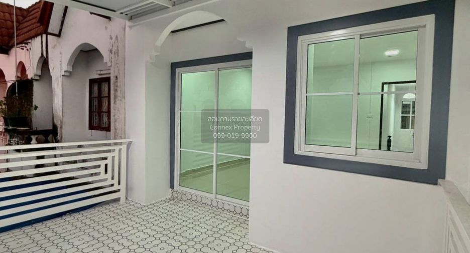 For sale 2 bedrooms townhouse in Bang Bua Thong, Nonthaburi