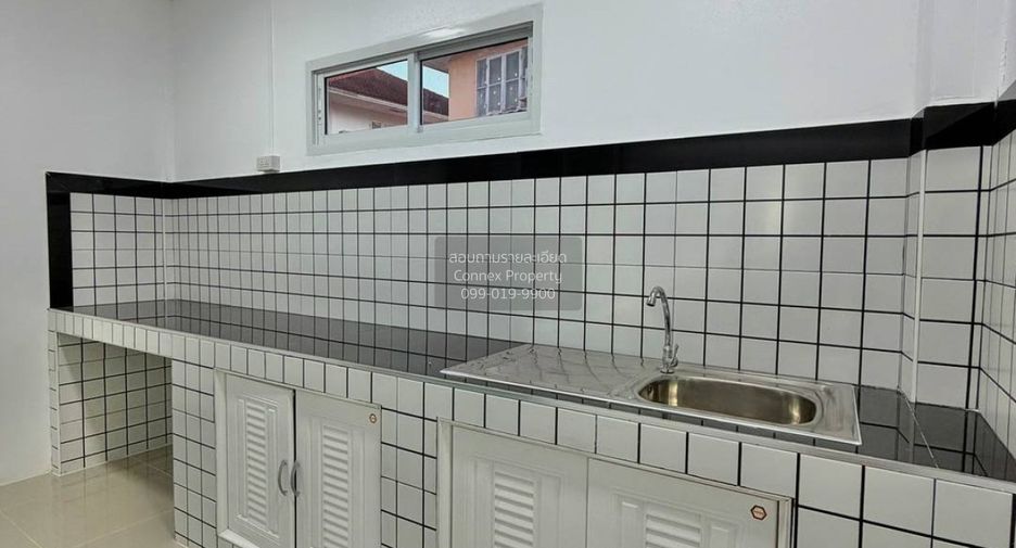 For sale 2 bedrooms townhouse in Bang Bua Thong, Nonthaburi