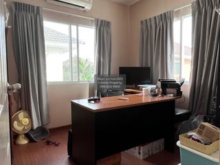 Haus zum Kauf mit 3 Zimmer in Min Buri, Bangkok