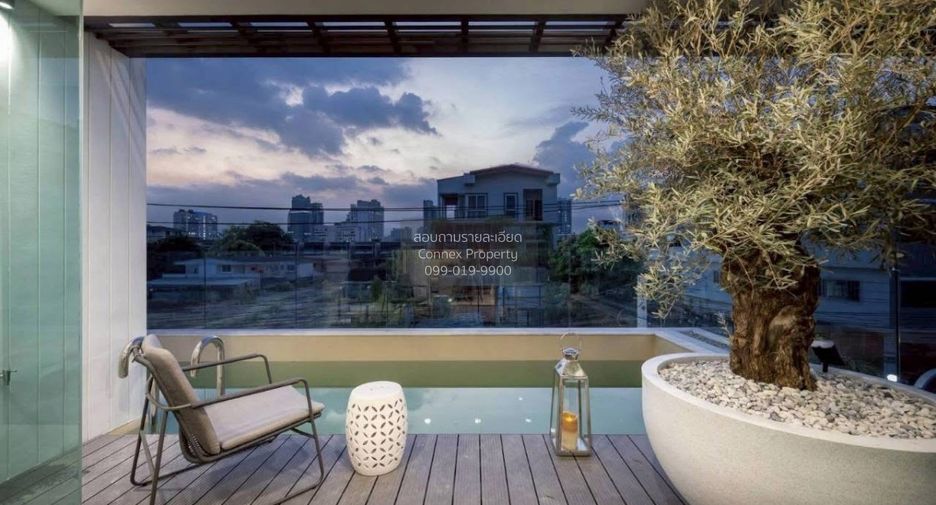 Reihenhaus zum Kauf mit 3 Zimmer in Phaya Thai, Bangkok