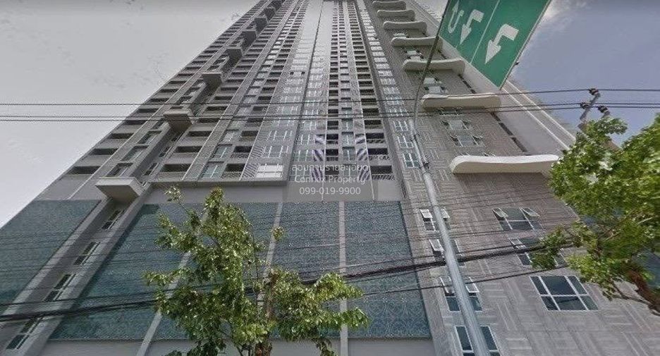 For sale 1 bed condo in Phra Khanong, Bangkok