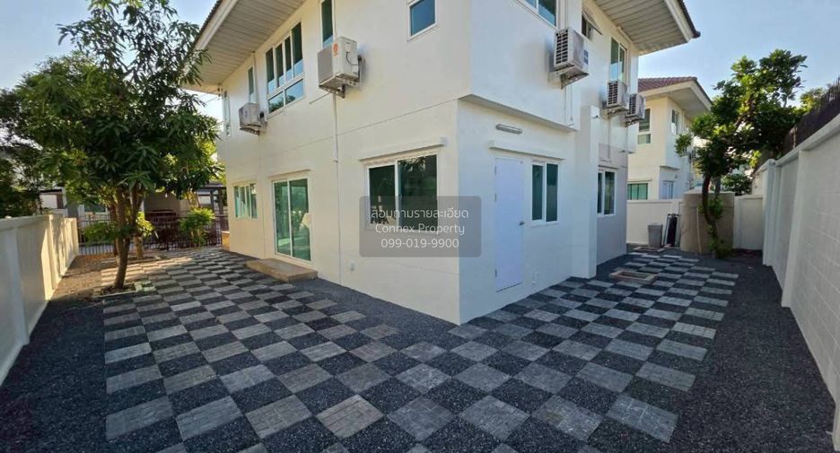 For sale 4 ベッドルーム house in Bang Phli, Samut Prakan