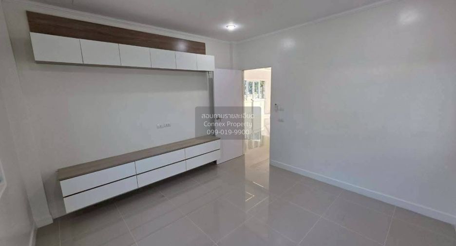 For sale 4 ベッドルーム house in Bang Phli, Samut Prakan
