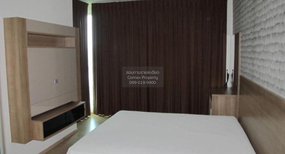 À vendre 2 chambres condo à Phra Khanong, Bangkok