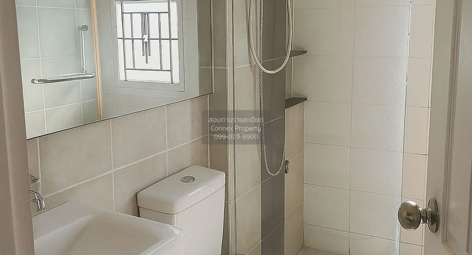 Casa adosada en venta de 3 habitaciones en Lak Si, Bangkok