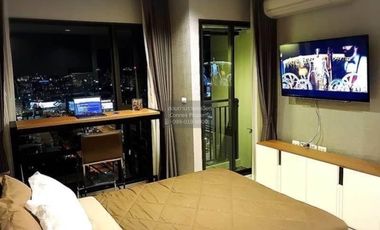 For sale 1 bed condo in Huai Khwang, Bangkok