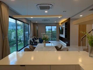 À vendre 4 chambres maison à Bang Phli, Samut Prakan