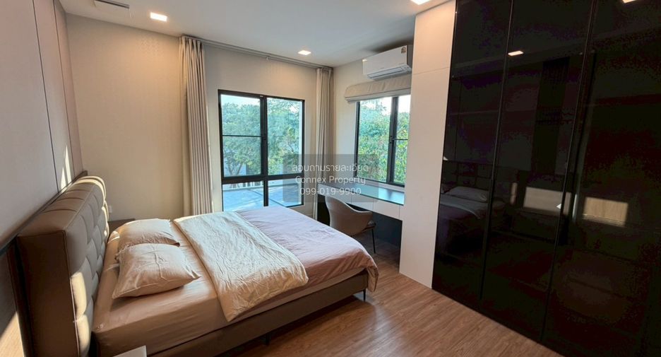 For sale 4 bedrooms house in Bang Phli, Samut Prakan