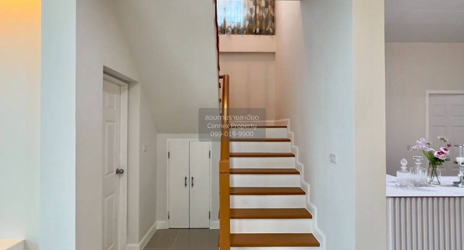 For sale 3 bedrooms house in Khlong Sam Wa, Bangkok