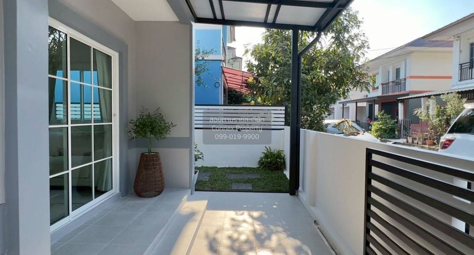 For sale 3 bedrooms house in Khlong Sam Wa, Bangkok