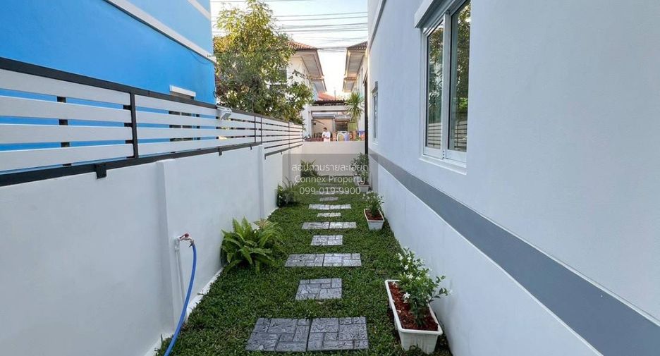 For sale 3 bedrooms house in Khlong Sam Wa, Bangkok