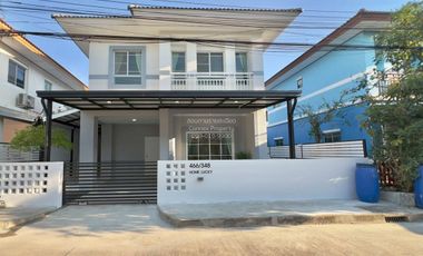 For sale 3 bedrooms house in Khlong Sam Wa, Bangkok