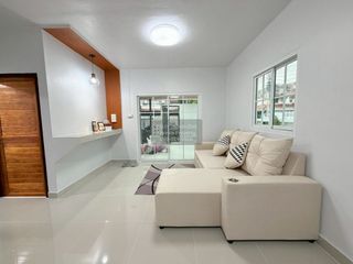 Продажа 3 спальни таунхаус в Bang Bua Thong, Нонтабури