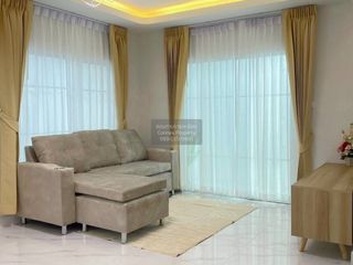 Продажа 4 спальни таунхаус в Khlong Luang, Патумтани