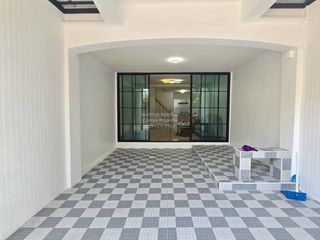 For sale 2 bedrooms townhouse in Khlong Sam Wa, Bangkok