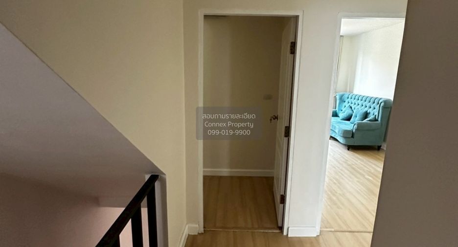 For sale 3 bedrooms townhouse in Lat Phrao, Bangkok