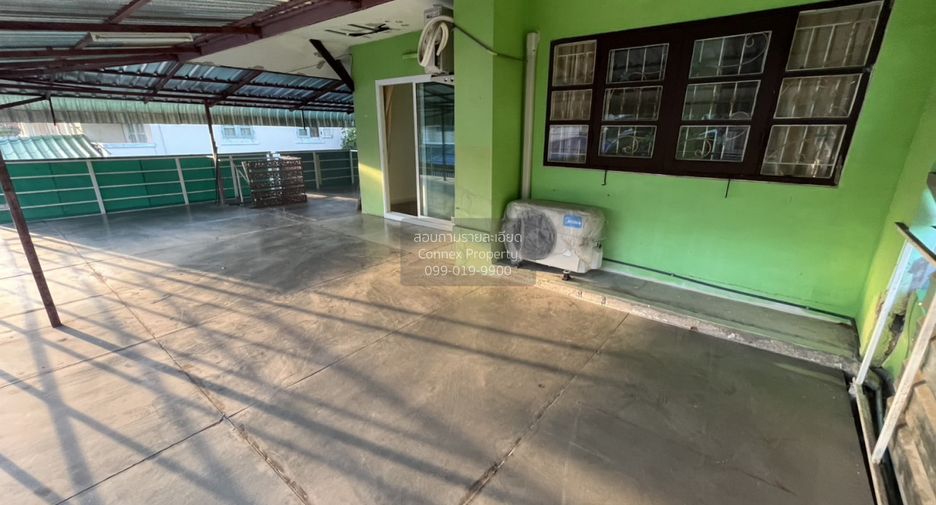 Casa adosada en venta de 3 habitaciones en Mueang Samut Prakan, Samut Prakan