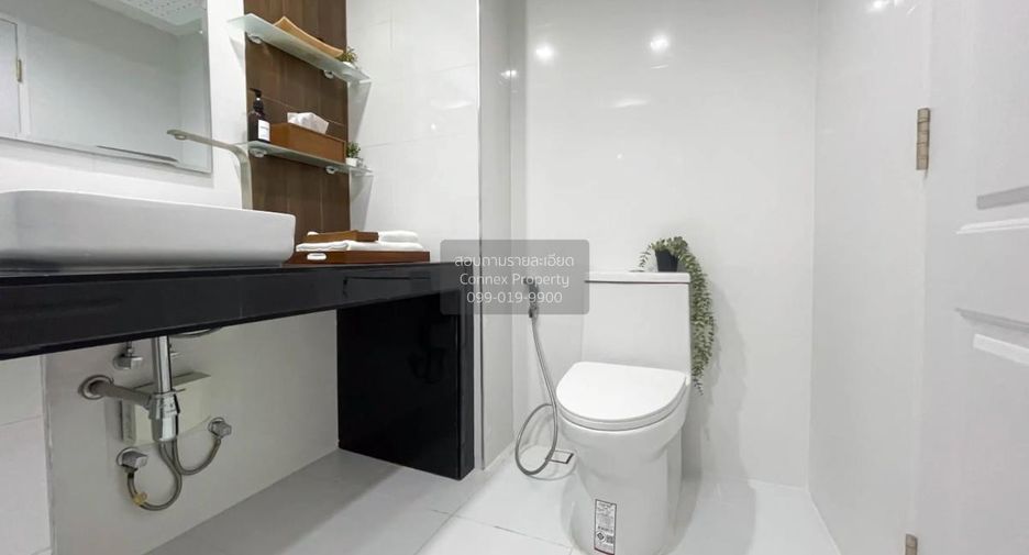 For rent 1 bed condo in Phra Khanong, Bangkok