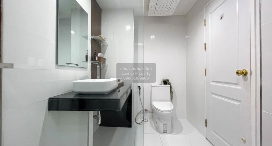 For rent 1 bed condo in Phra Khanong, Bangkok