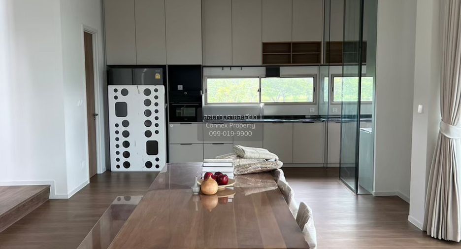 For rent 4 bedrooms house in Saphan Sung, Bangkok