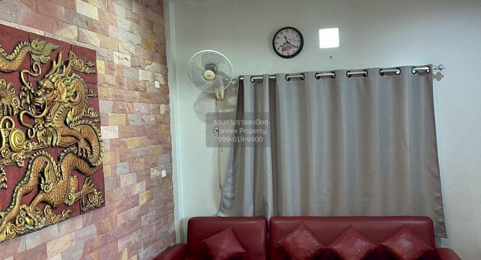 For rent 4 bedrooms house in Lat Phrao, Bangkok