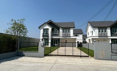 For rent 4 ベッドルーム house in Nong Chok, Bangkok