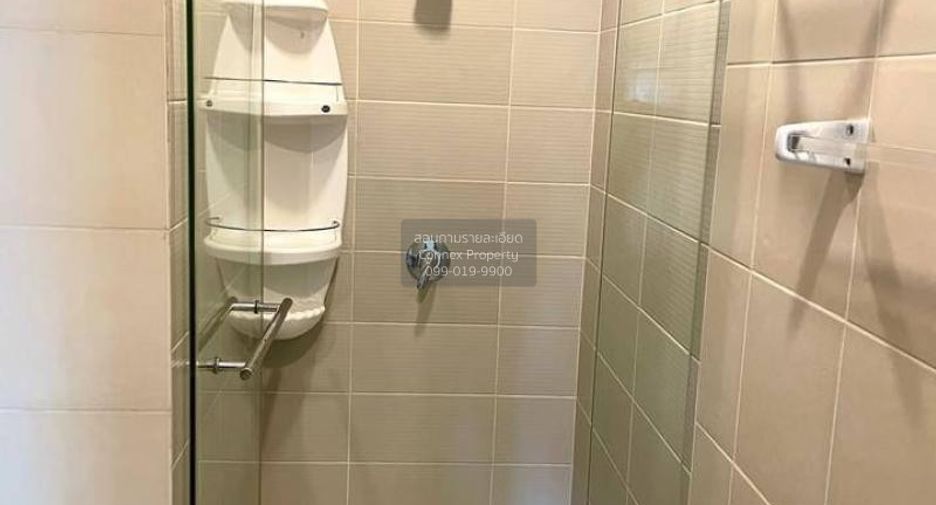 For rent 2 bedrooms condo in Khlong San, Bangkok
