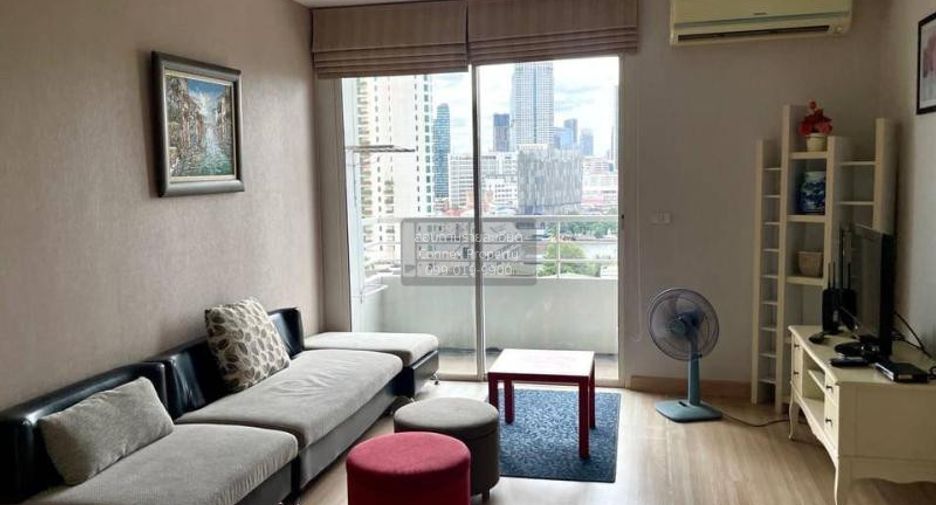 For rent 2 bedrooms condo in Khlong San, Bangkok