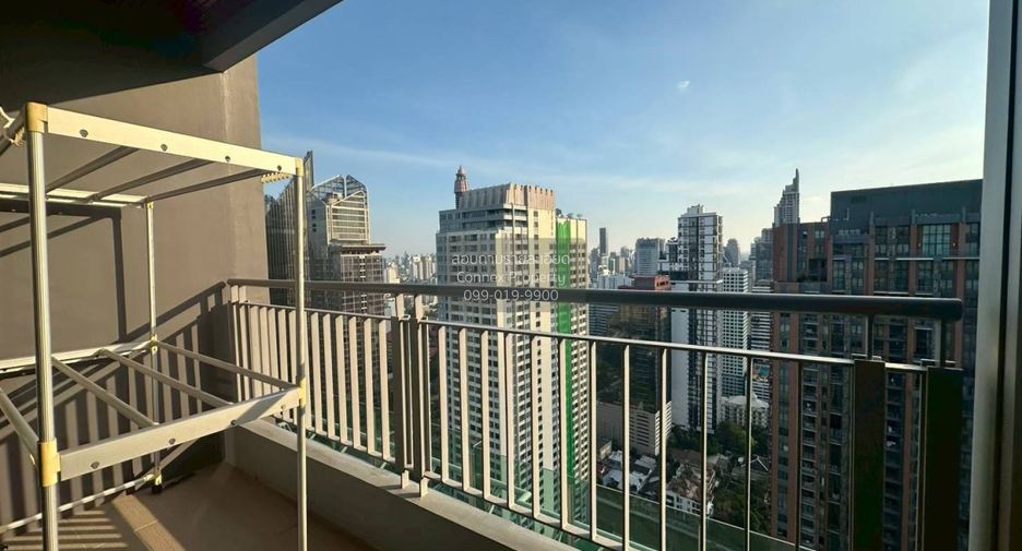 For rent 2 bedrooms condo in Watthana, Bangkok