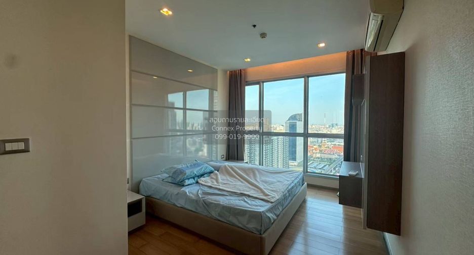 For rent 2 bedrooms condo in Watthana, Bangkok