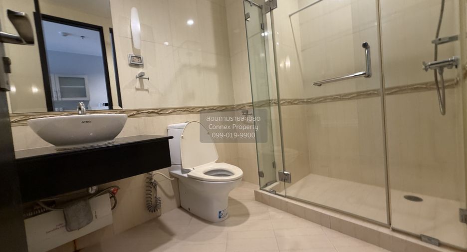 For rent 1 bed condo in Pathum Wan, Bangkok