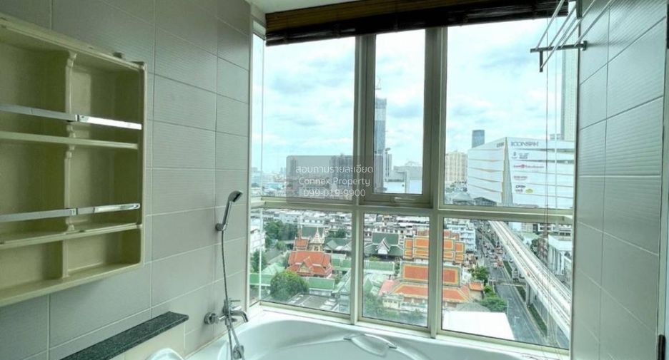 For rent 2 bedrooms condo in Khlong San, Bangkok