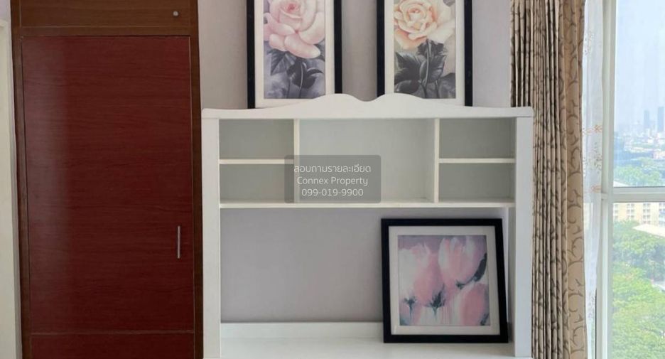 For rent 2 bedrooms condo in Khlong San, Bangkok