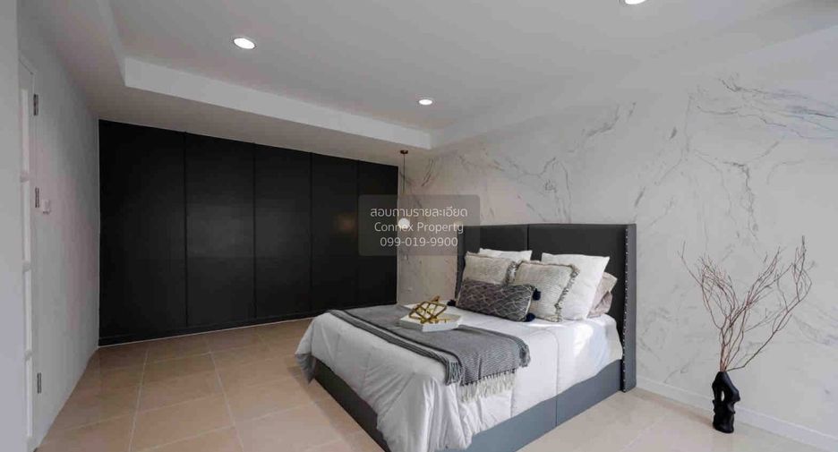 For rent 6 bedrooms townhouse in Chatuchak, Bangkok