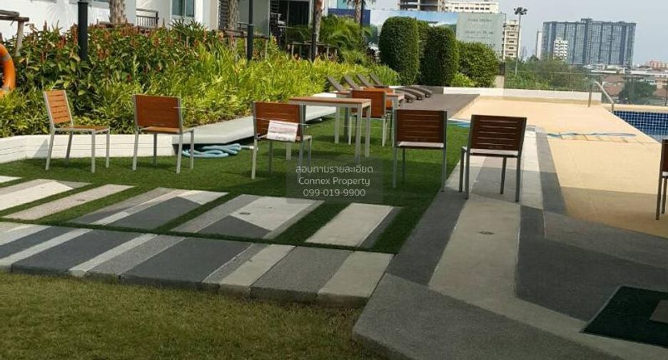For rent 2 bedrooms condo in Watthana, Bangkok